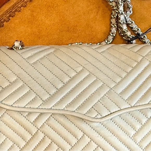 NWT Rebecca Minkoff Diagonal Quilted Shoulder Bag w/dust bag MSRP $425 - Picture 5 of 9